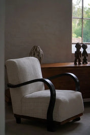 Set_of_2_Swedish_Art_Deco_Lounge_Chairs_with_Curved_Armrests,_1940s