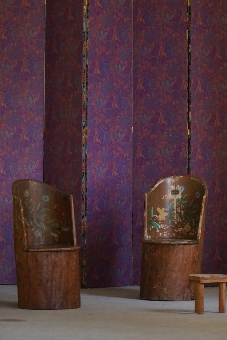 Set_of_2_Swedish_Folk_Art_Stump_Chairs_with_Hand_Painted_Floral_Motifs,_Late_19th_Century