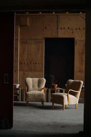 Set_of_2_Swedish_Lounge_Chairs_in_Birch_and_Lambswool