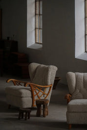 Set_of_2_Swedish_Modern_Lounge_Chairs_in_Shearling_Lambswool