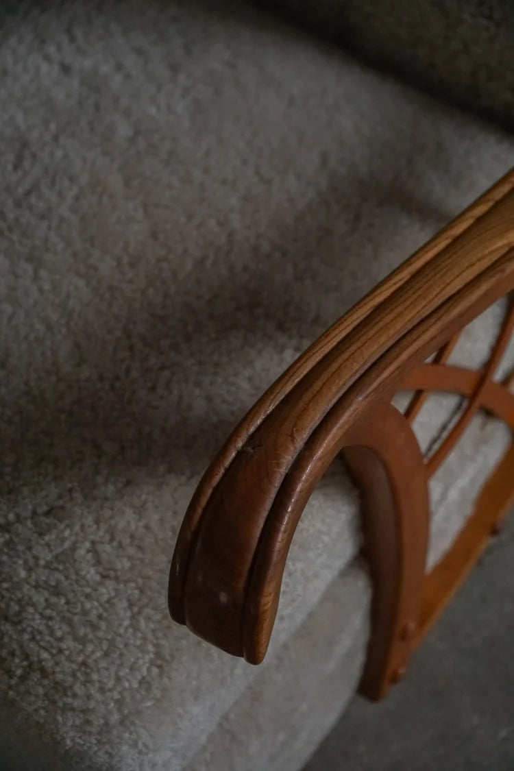 Set_of_2_Swedish_Modern_Lounge_Chairs_in_Shearling_Lambswool