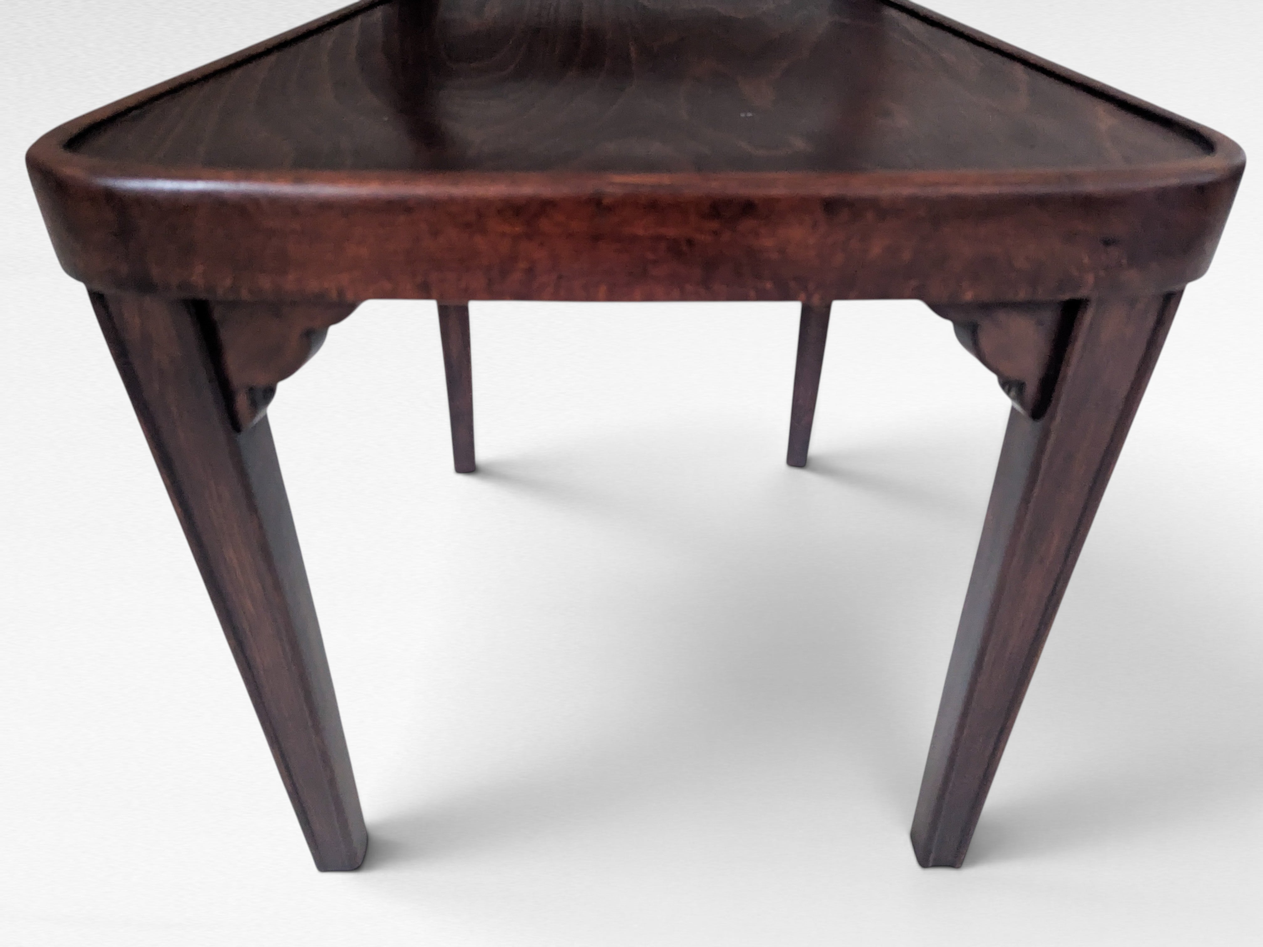 Set_of_2_Thonet_A_562_chairs_by_Gustav_Siegel,_1920s