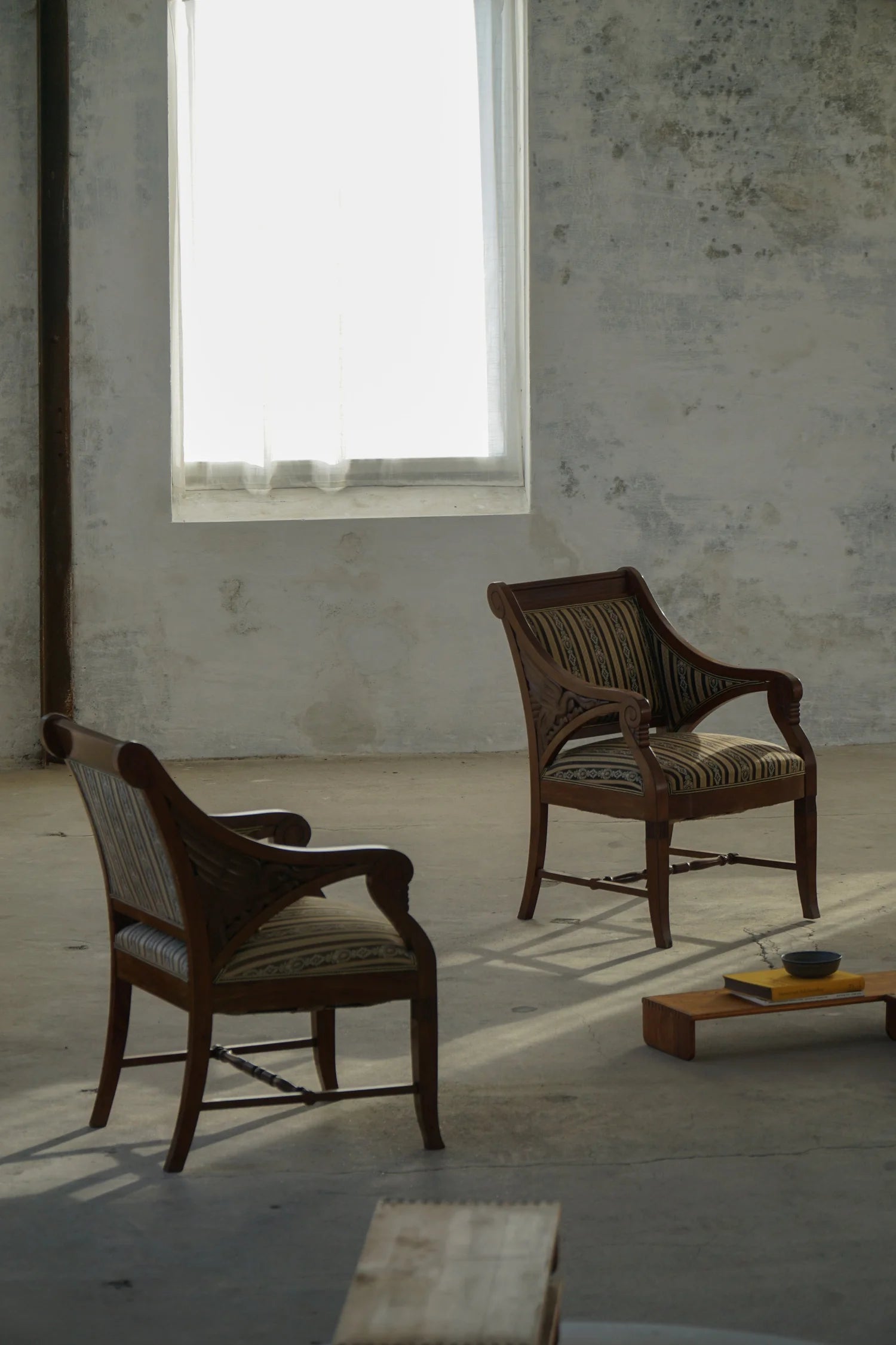 Set_of_2_Thorvald_Bindesbøll_Mahogany_Armchairs,_Danish_Art_Nouveau_Design