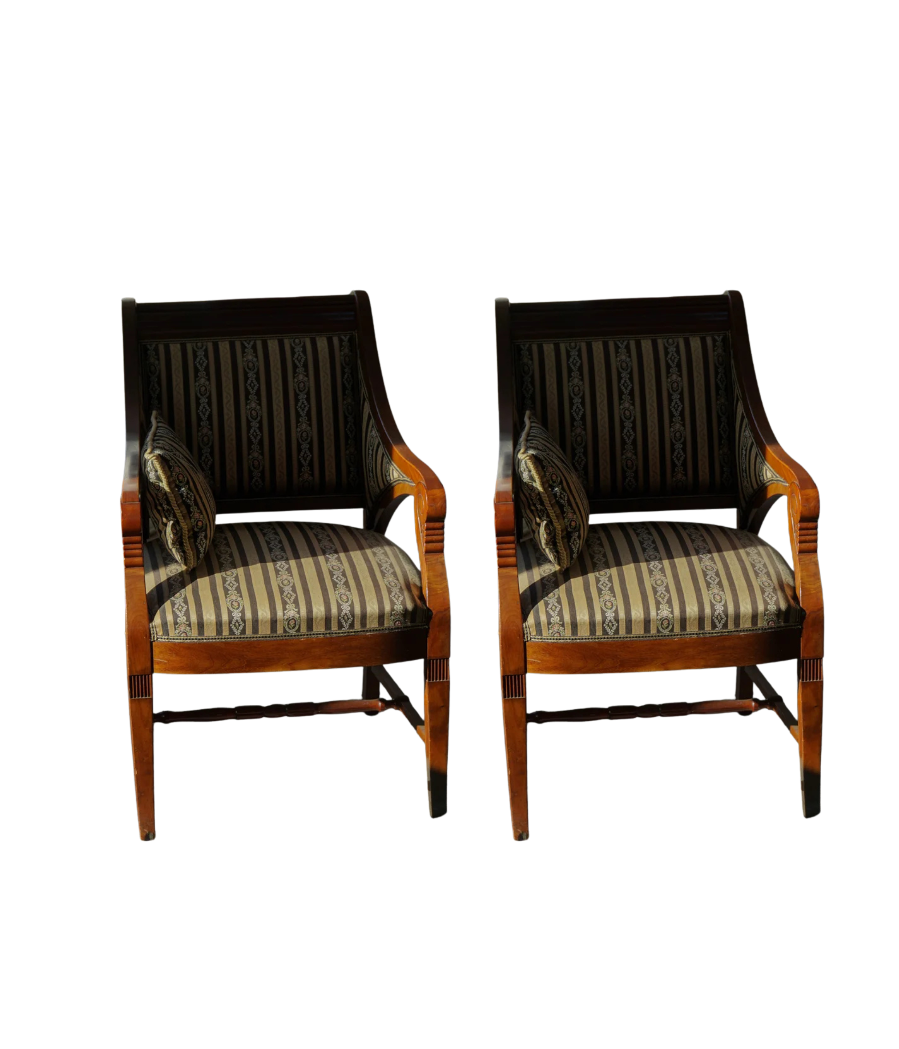Set_of_2_Thorvald_Bindesbøll_Mahogany_Armchairs,_Danish_Art_Nouveau_Design