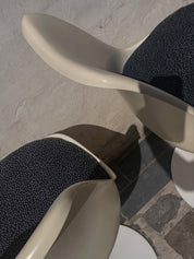 Set_of_2_Tulip_Chairs_Eero_Saarinen_from_1950/60