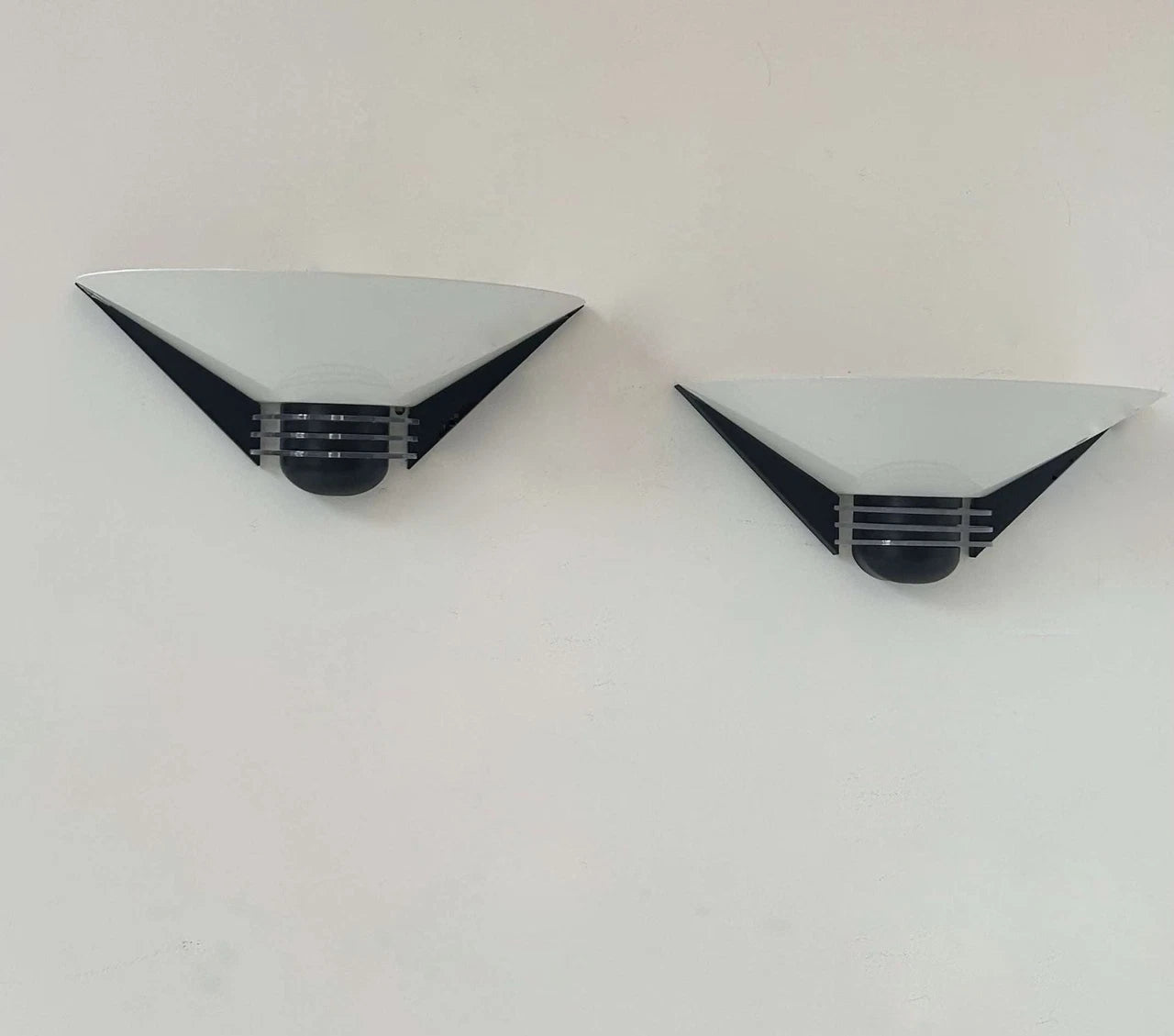 Set_of_2_Vintage_White_Lacquered_Metal_Wall_Sconces,_France_1980s