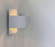 Set_of_2_White_Lacquered_Metal_Wall_Sconces_by_Peter_Celsing,_Scandinavian_Modern,_Sweden_1960s