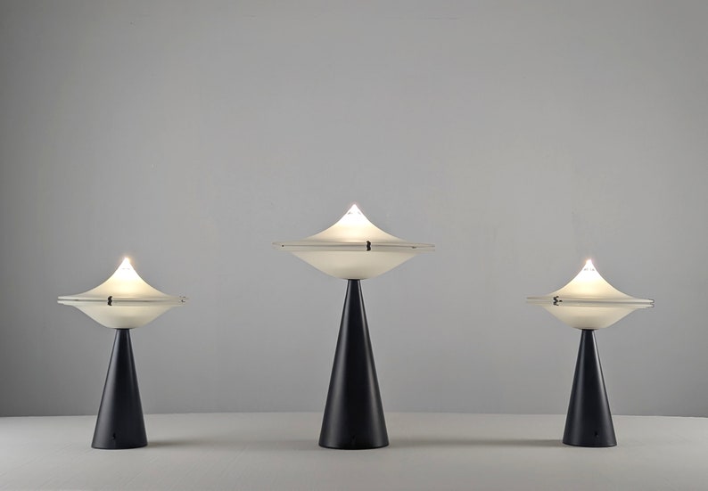 Set_of_3_Alien_Table_Lamps_by_Cesaro_L._for_Tre_Ci/Luce,_Italy_1970s