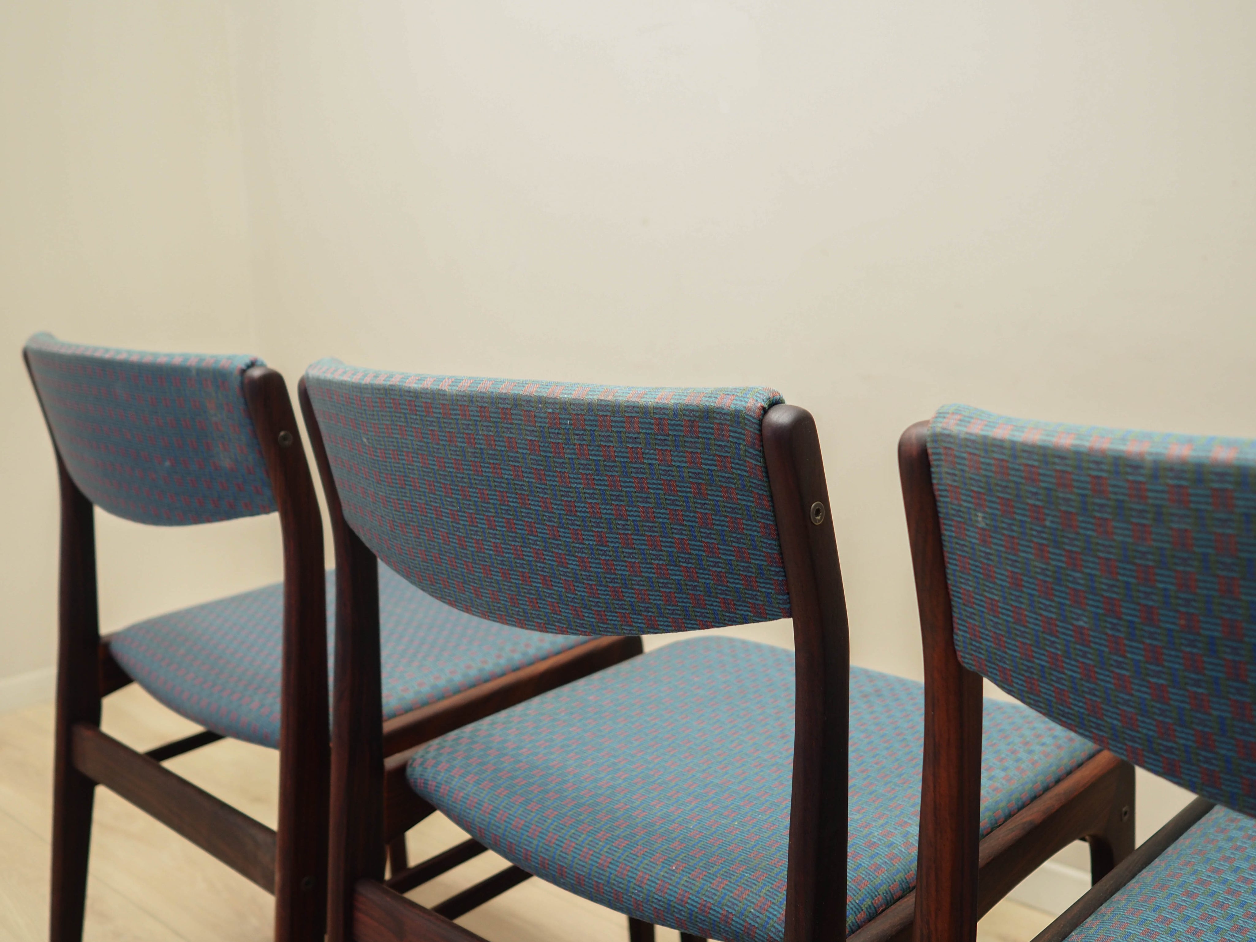 Set_of_3_Chairs,_Danish_Design,_Rosewood_Wood,_1970s,_Denmark