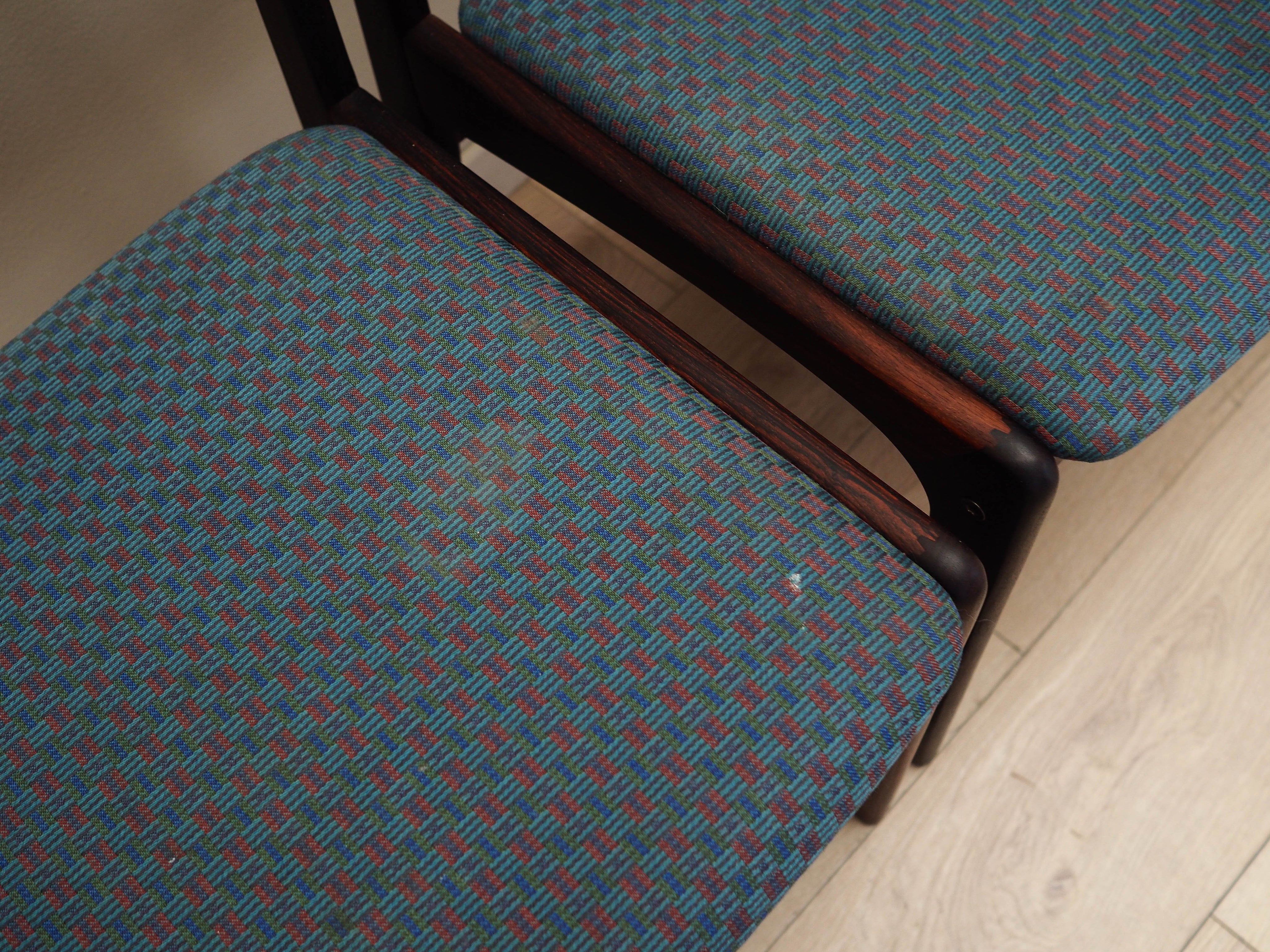 Set_of_3_Chairs,_Danish_Design,_Rosewood_Wood,_1970s,_Denmark