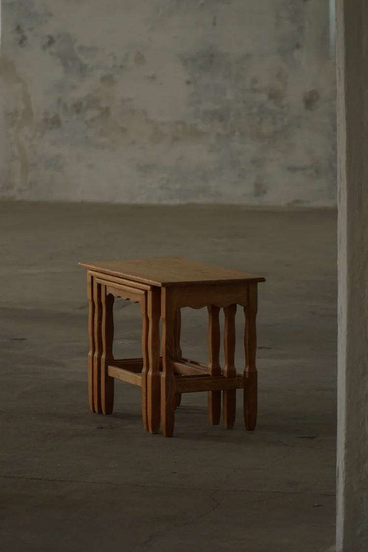 Set_of_3_Danish_Modern_Oak_Nesting_Tables,_Denmark,_1960s
