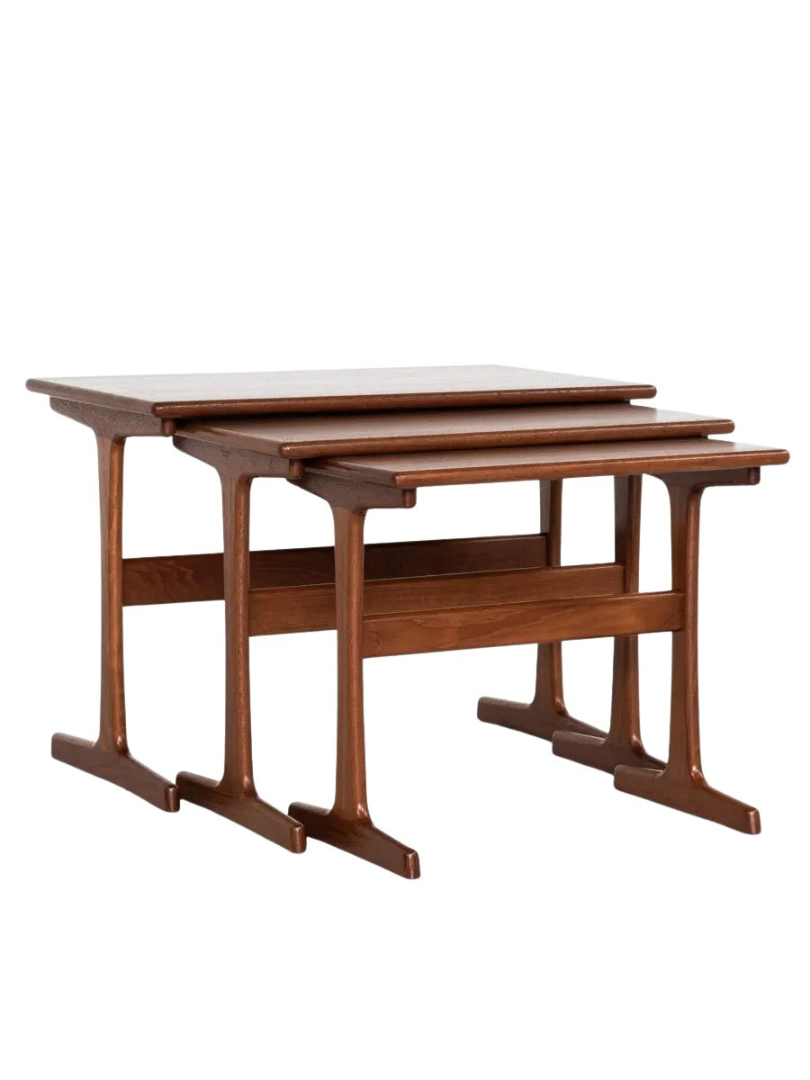 Set_of_3_Midcentury_nest_side_tables_in_teak_by_Kai_Kristiansen_for_Vildbjerg