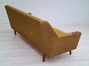 Set_of_3-seater_Sofa_and_2_Armchairs_by_Danish_Manufacturer_circa_1970_Denmark