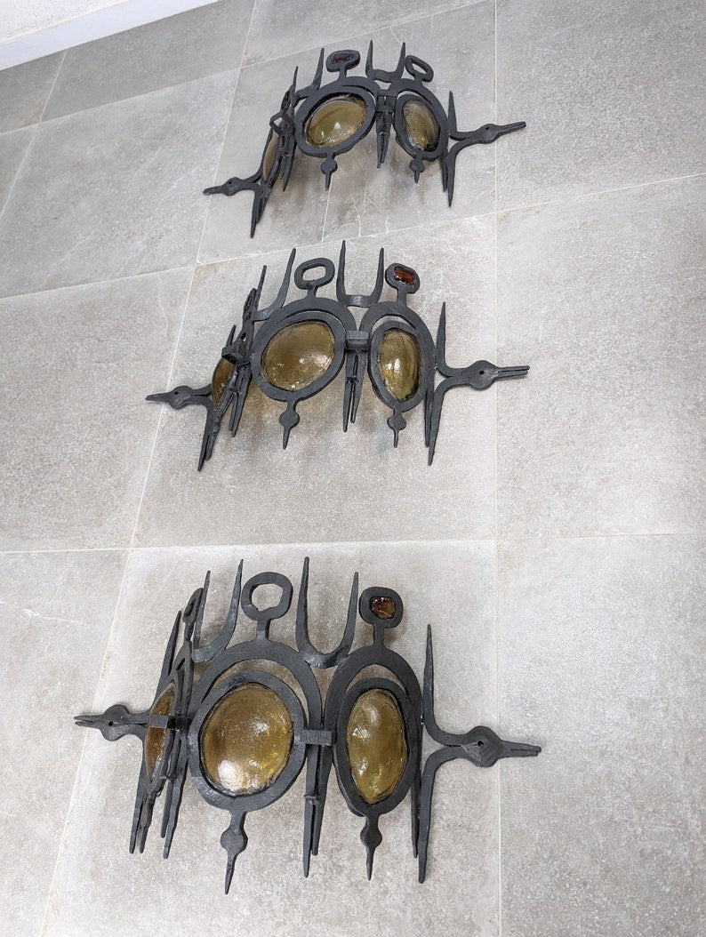 Set_of_3_Wall_sculpture_appliques_in_wrought_iron_and_blown_glass