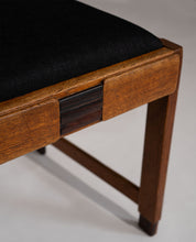 Set_of_4_Amsterdam_School_Oak_Dining_Chairs,_Netherlands_1920s