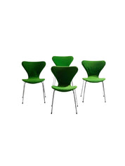 Set_of_4_Arne_Jacobsen_“Butterfly”_Chairs_by_Fritz_Hansen,_1980s_Emerald_Green