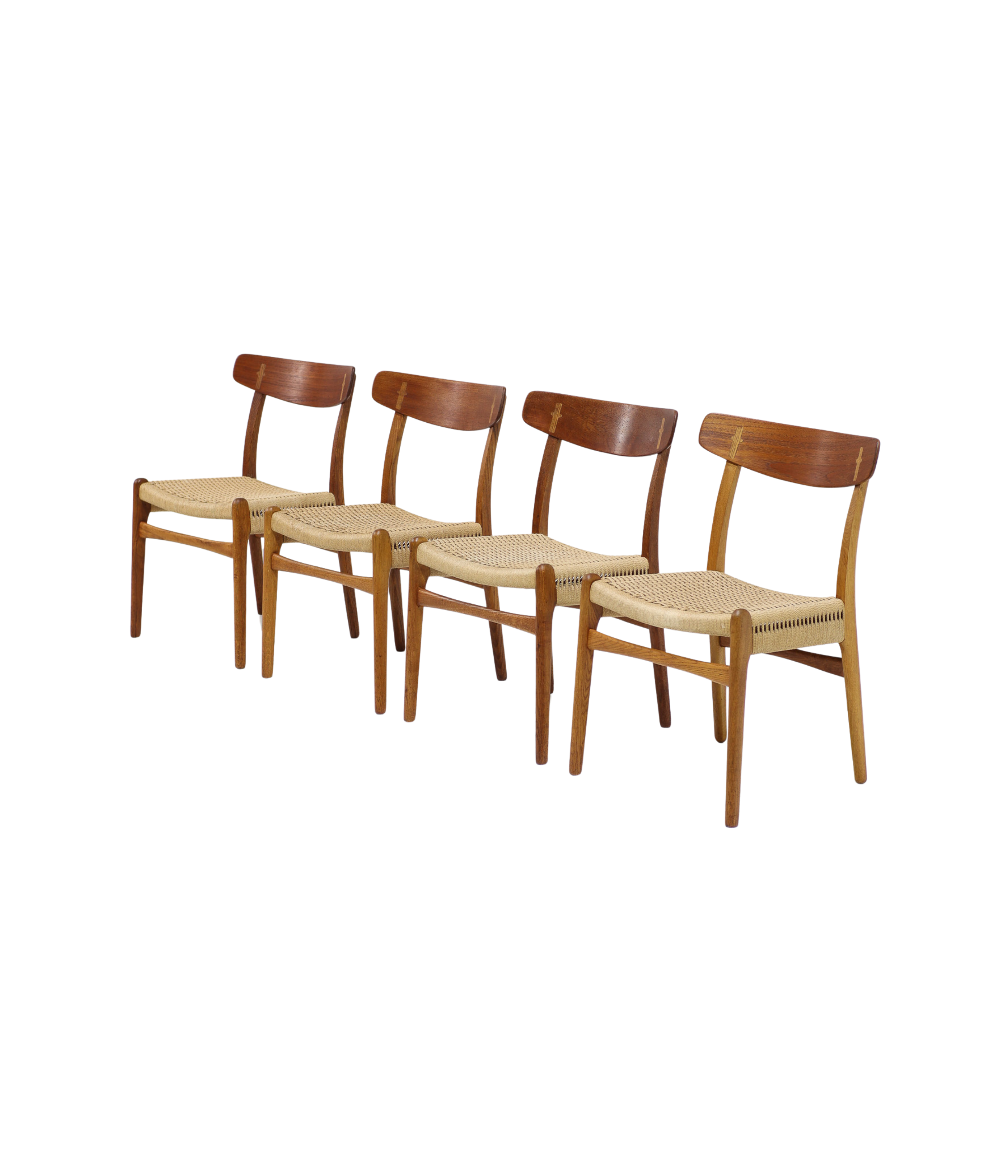 Set_of_4_CH23_Dining_Chairs_by_Hans_J._Wegner_for_Carl_Hansen_&_Son,_Denmark_1950s
