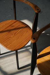 Set_of_4_Chairs_Thema_in_Pine_by_Yngve_Ekström_for_Svedese,_Sweden_1954