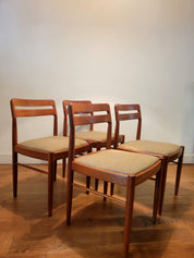 Set_of_4_dining_chairs_by_H.W._Klein_for_Bramin_in_teak