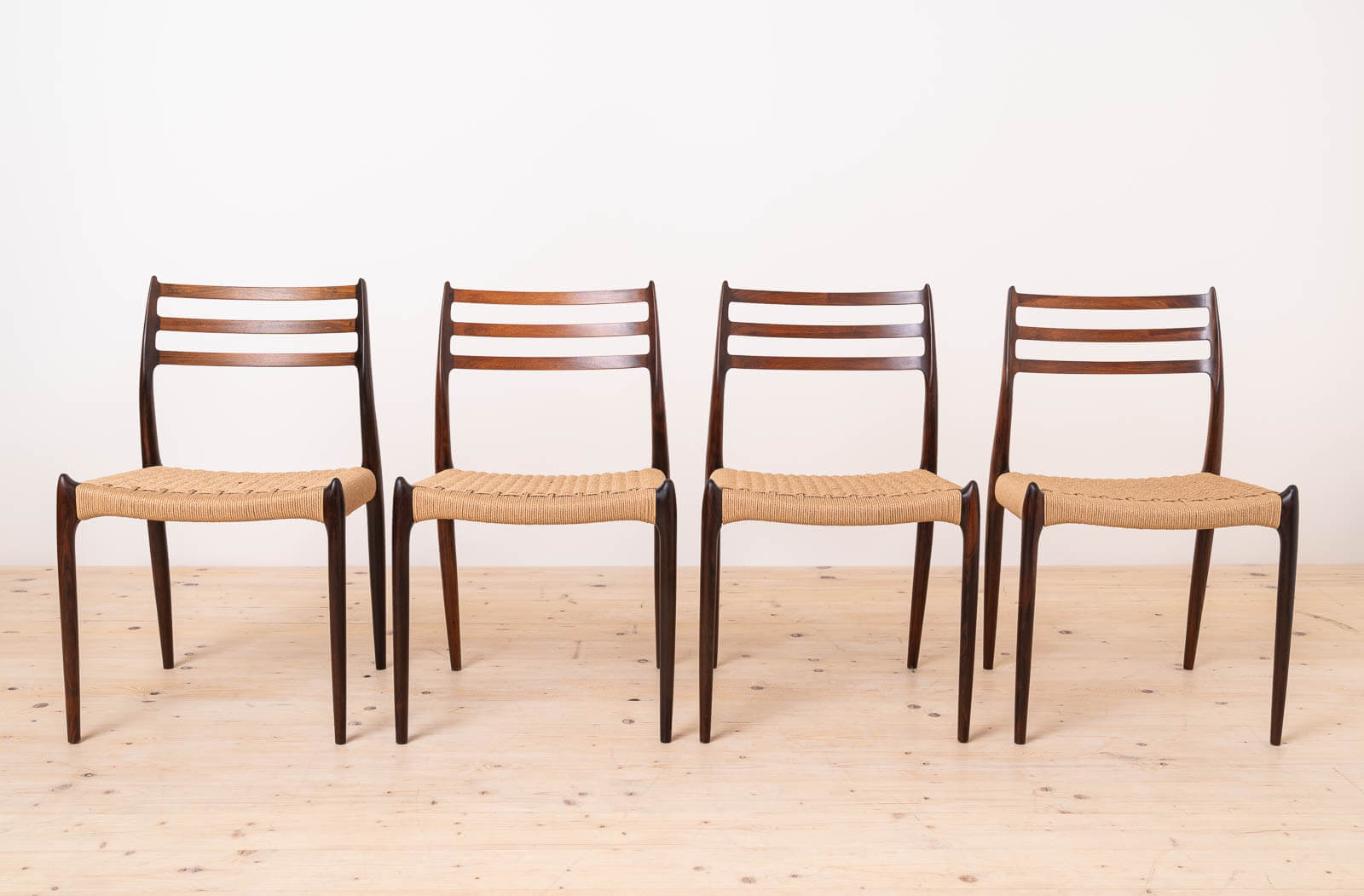 Set_of_4_Model_78_Dining_Chairs_by_Niels_Otto_Møller_for_J.L._Møllers_Møbelfabrik,_Denmark_1954