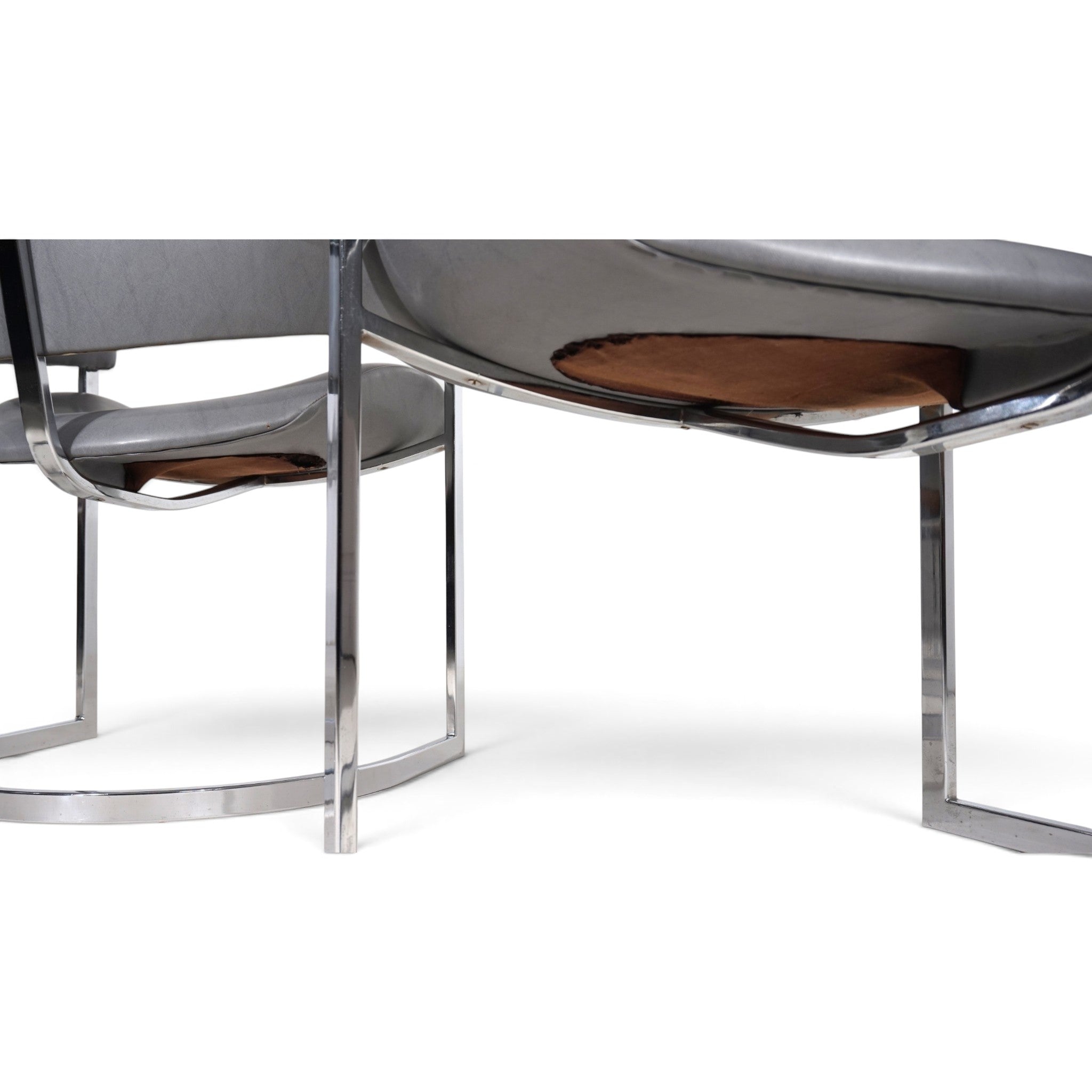 Set_of_4_Armchairs_by_Vittorio_Introini_for_Mario_Sabot,_Chrome_and_Grey,_Italy,_1970s