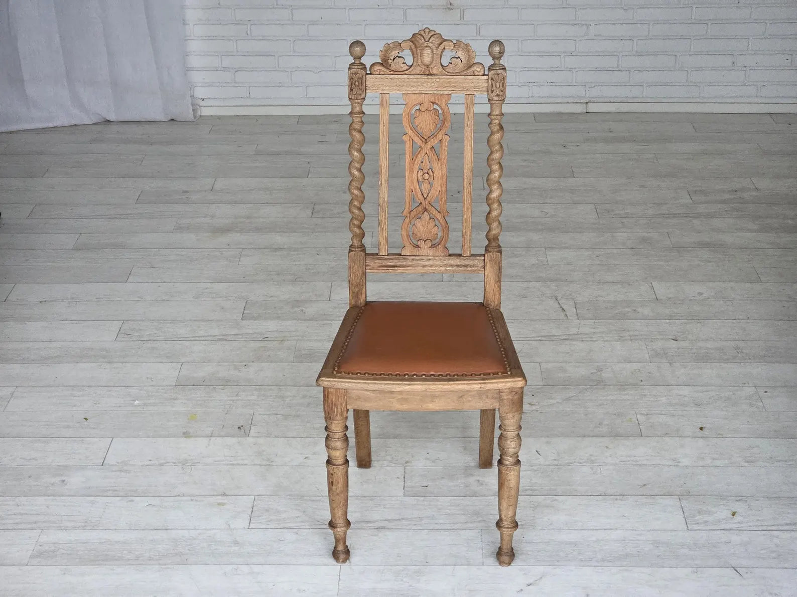 Set_of_4_Dining_Chairs,_Carved_Oak_&_Leather,_1930s_Denmark