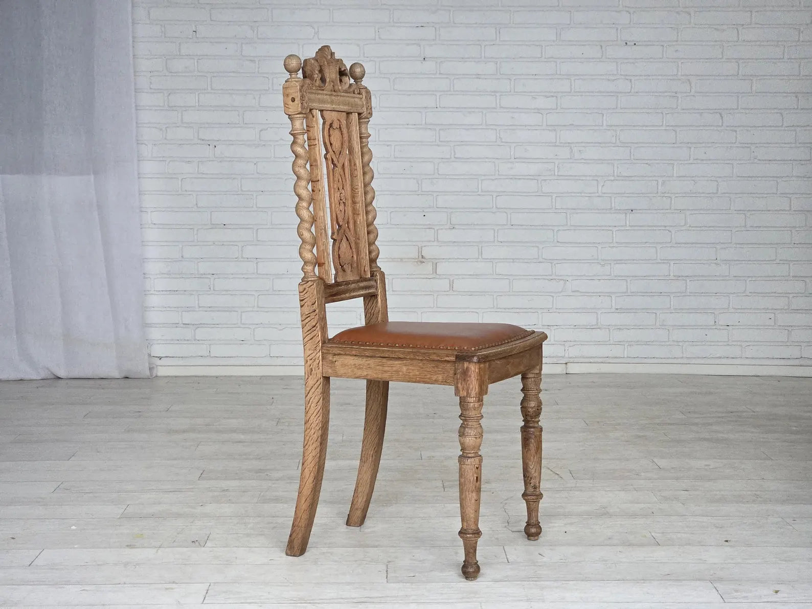 Set_of_4_Dining_Chairs,_Carved_Oak_&_Leather,_1930s_Denmark