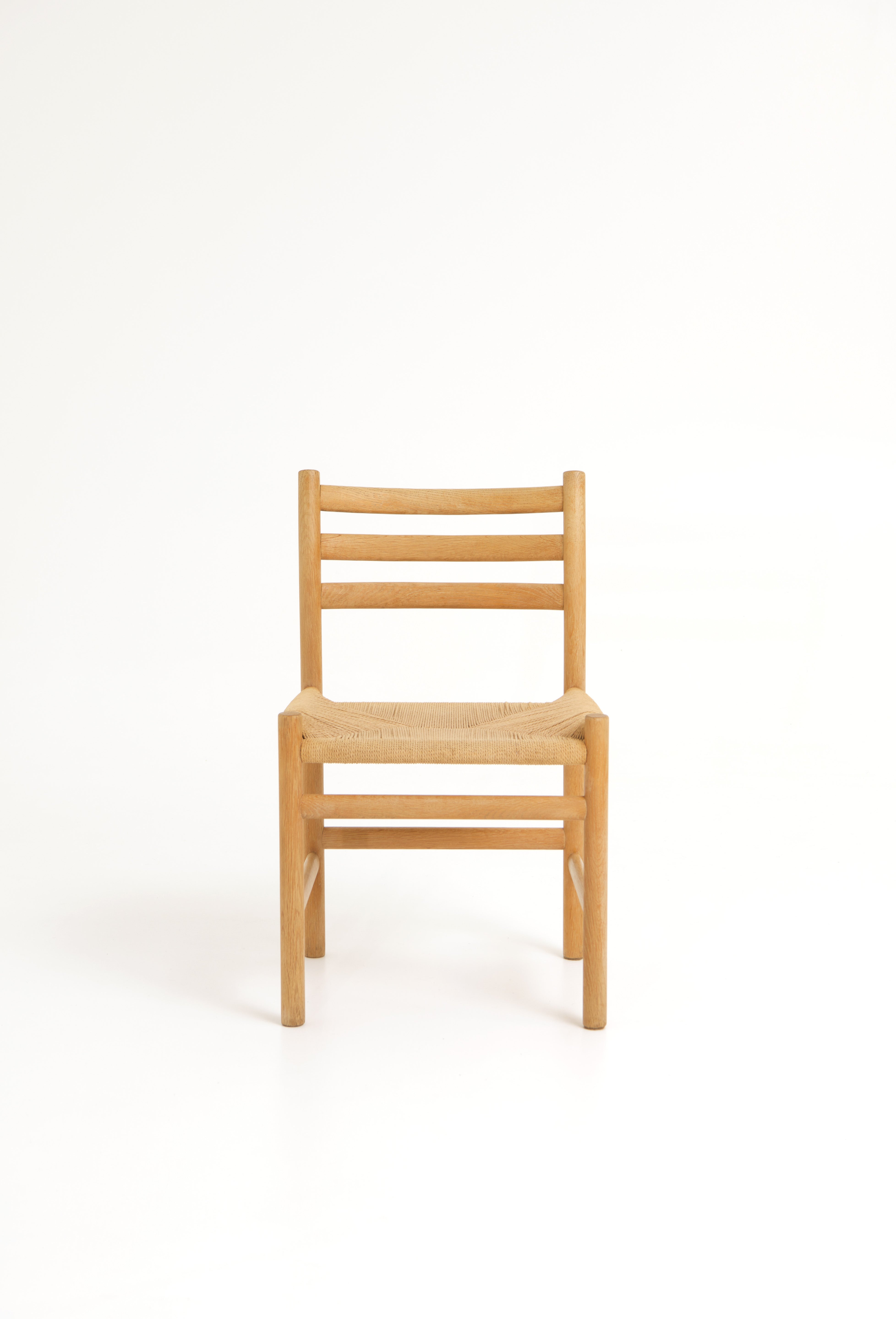 Set_of_4_Dining_Chairs_Model_350_Poul_Volther_Oak_1960s_Denmark