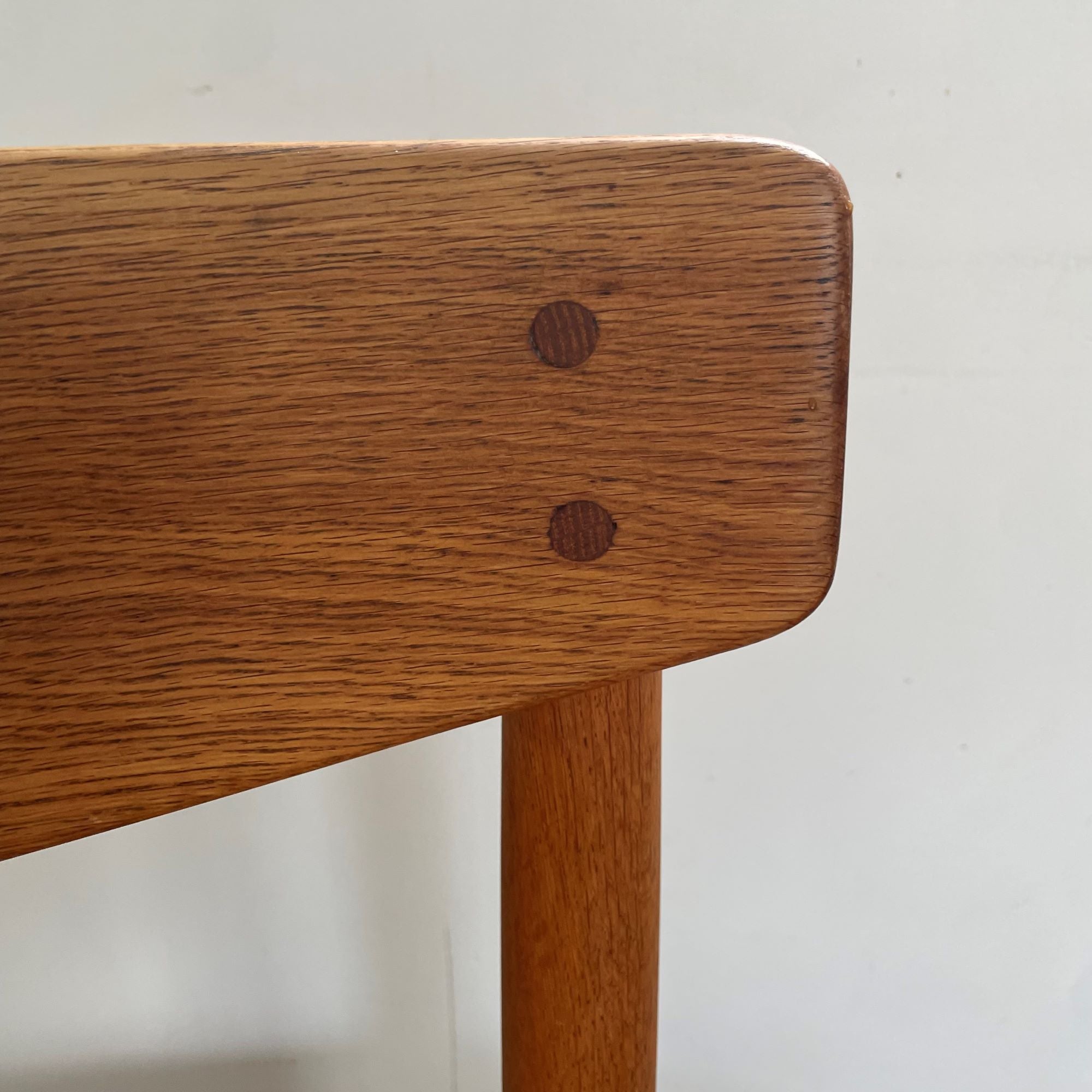 Set_of_4_Øresund_Model_537_Oak_and_Papercord_Dining_Chairs_by_Børge_Mogensen,_1950s
