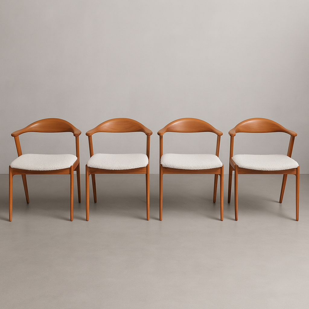 Set_of_4_Erik_Kirkegaard_dining_chairs_with_Bouclé_upholstery