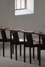 Set_of_4_‘Frederik_VII’_Dining_Chairs_by_Hans_Olsen,_Danish_Modern_Design