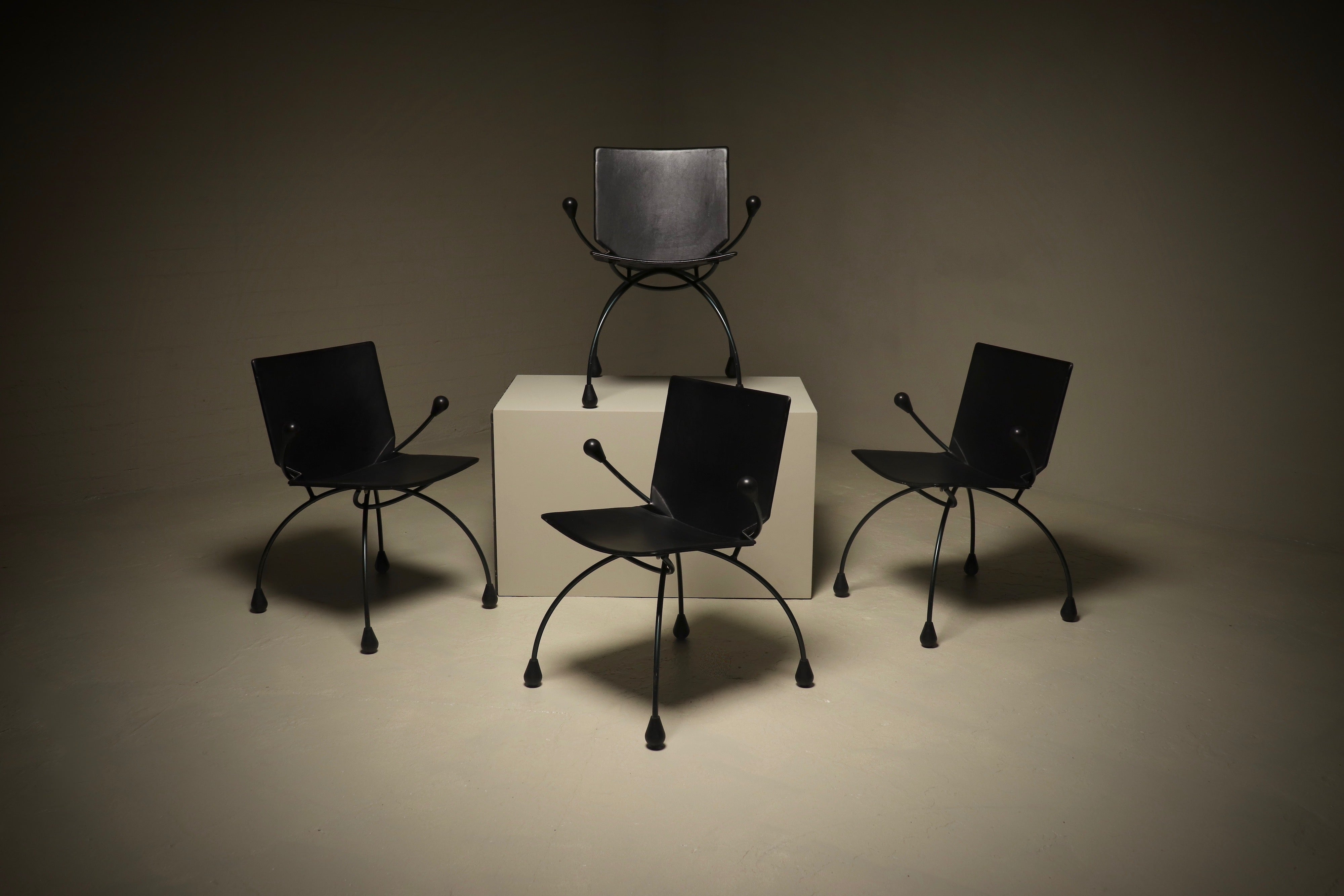 Set_of_4_Gigi_Chairs_by_Boonzaaijer_&_Mazairac_for_Hennie_de_Jong,_1980s,_Netherlands