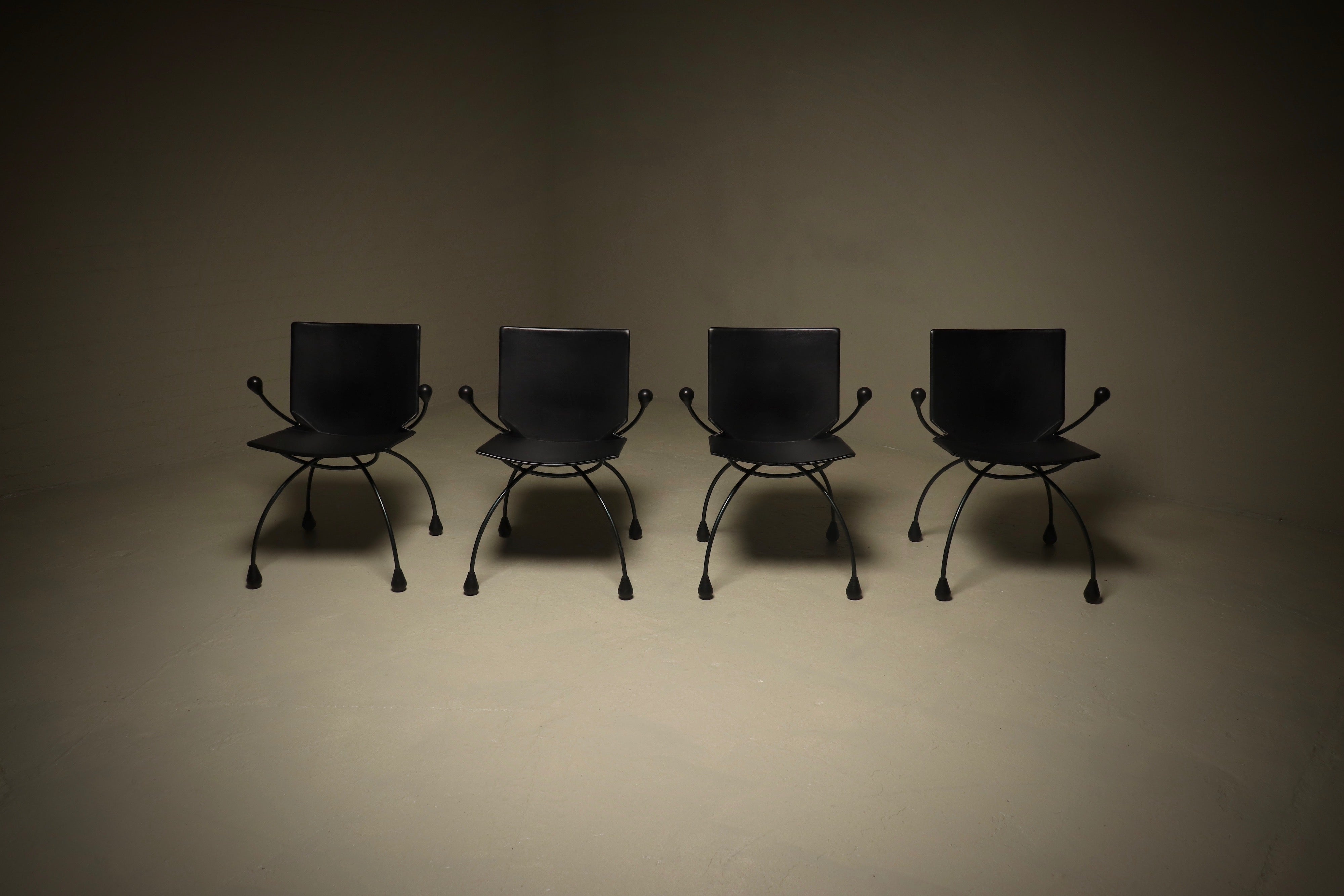 Set_of_4_Gigi_Chairs_by_Boonzaaijer_&_Mazairac_for_Hennie_de_Jong,_1980s,_Netherlands