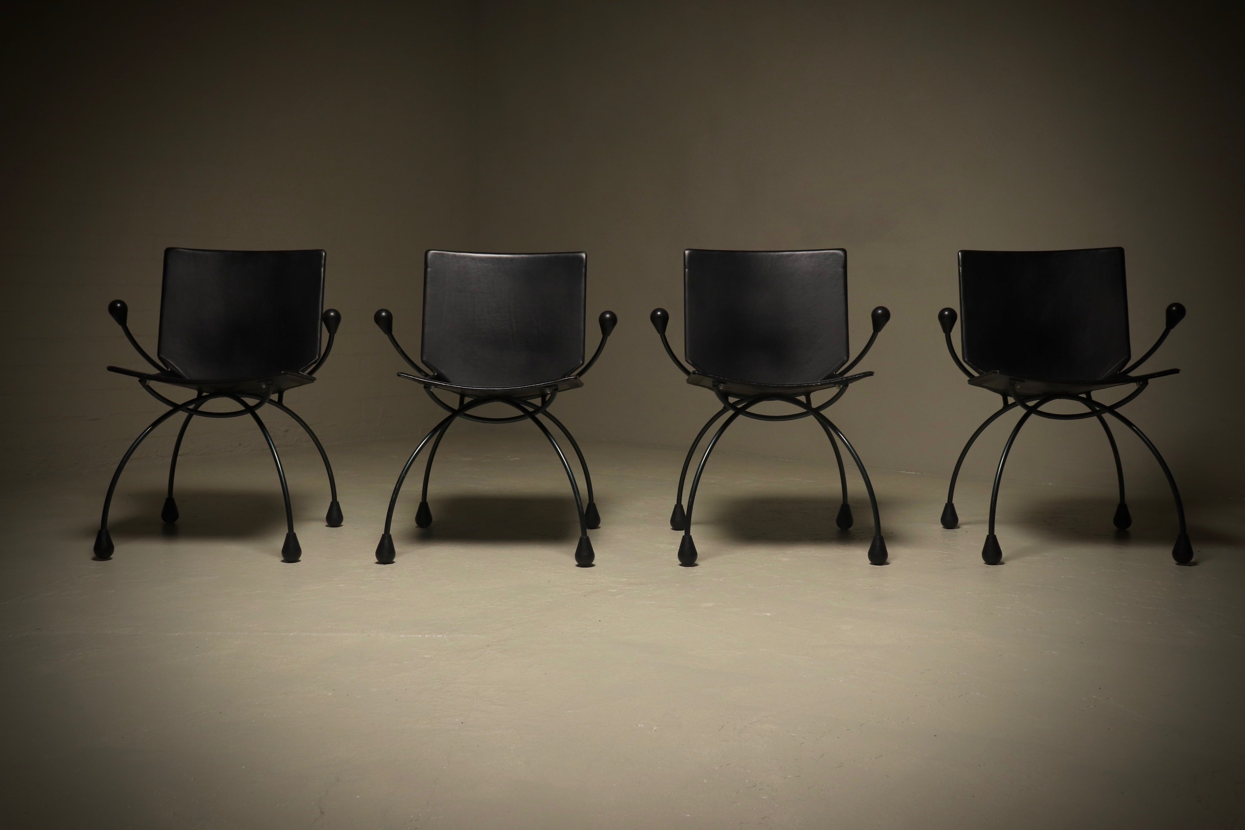 Set_of_4_Gigi_Chairs_by_Boonzaaijer_&_Mazairac_for_Hennie_de_Jong,_1980s,_Netherlands