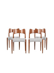 Set_of_4_Midcentury_Dinning_chairs_in_teak_by_Arne_Hovmand_Olsen_for_Mogens_Kold_1960s