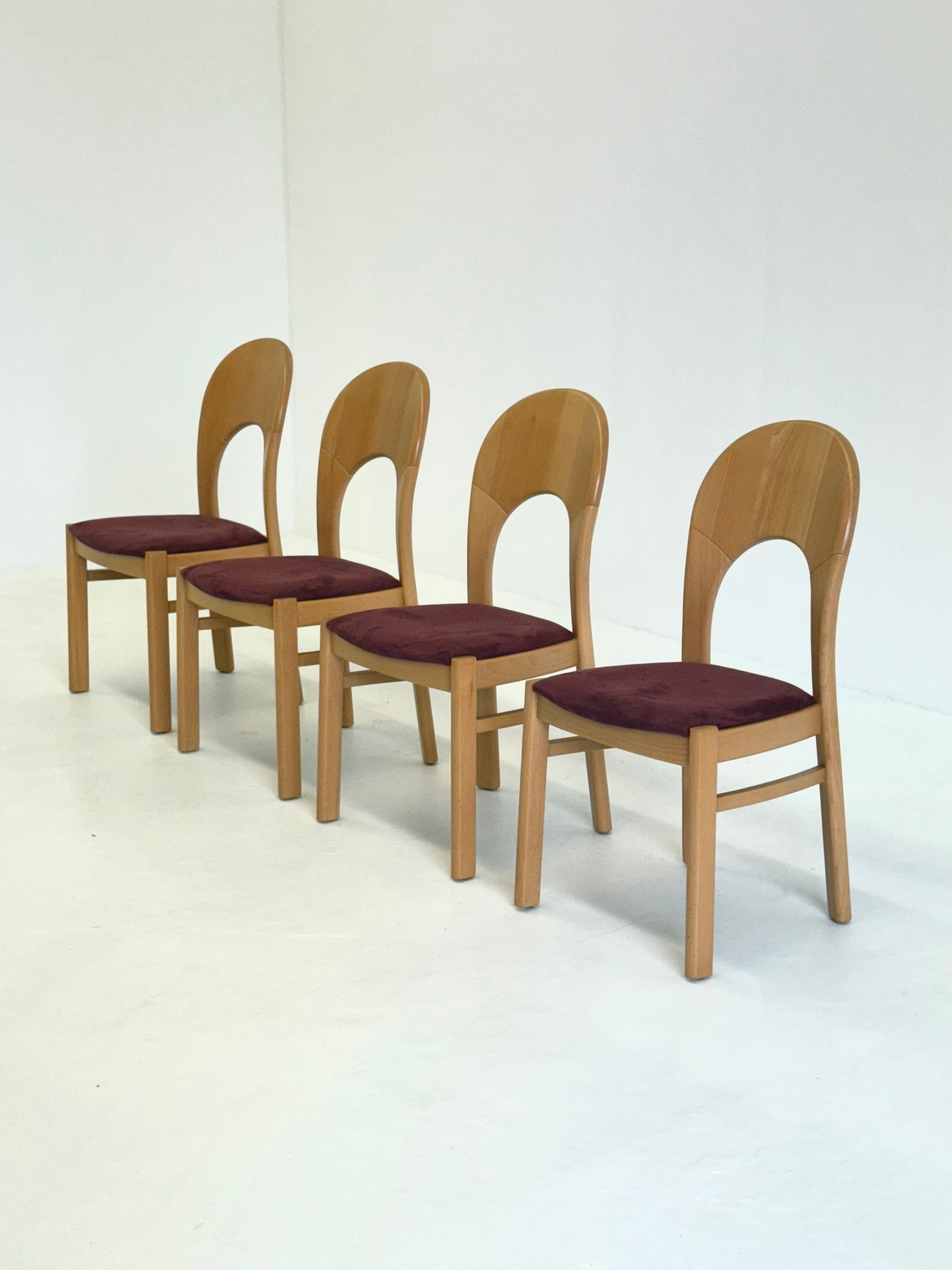 Set_of_4_Morten_Chairs_by_Niels_Koefoed_Denmark
