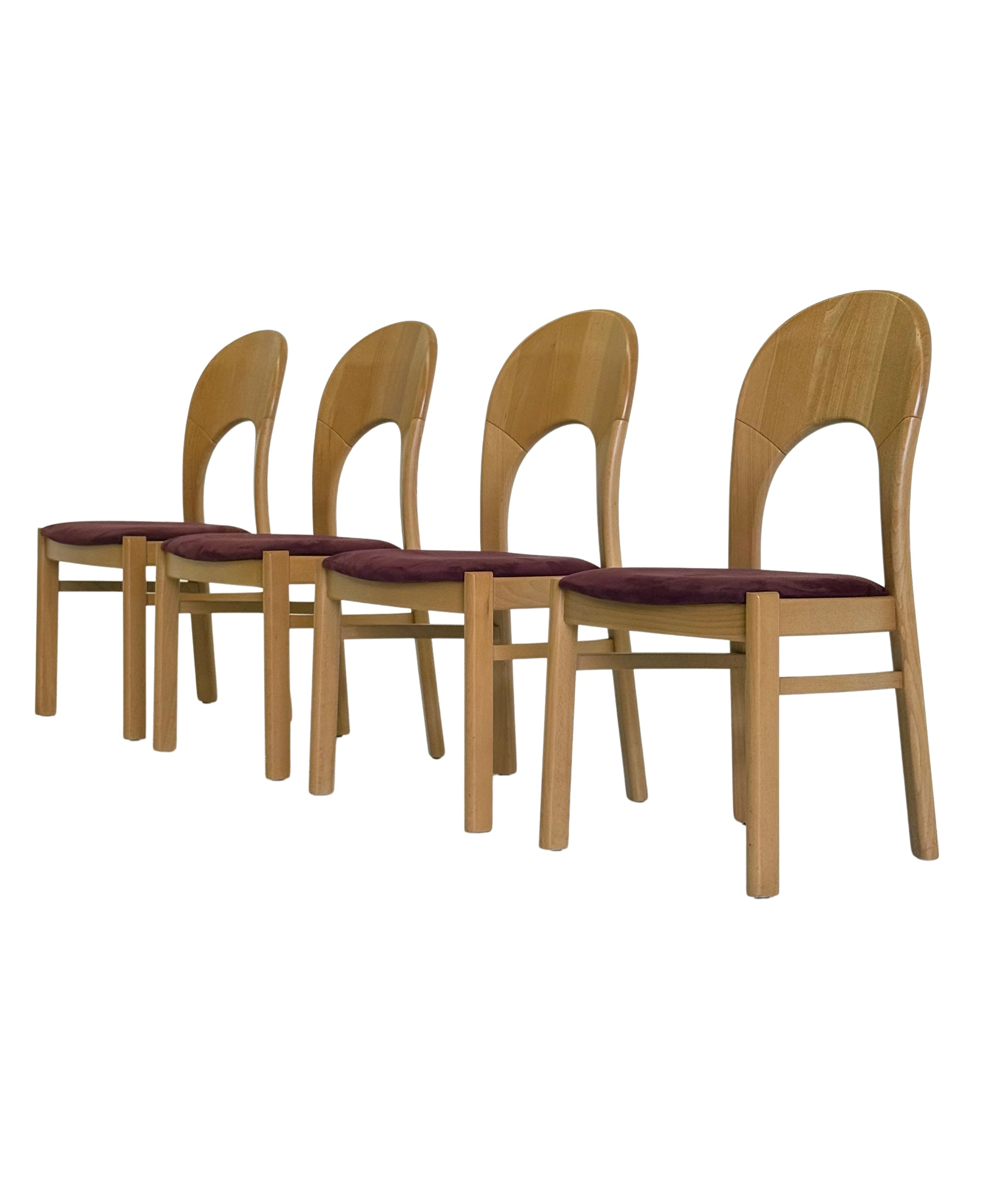 Set_of_4_Morten_Chairs_by_Niels_Koefoed_Denmark