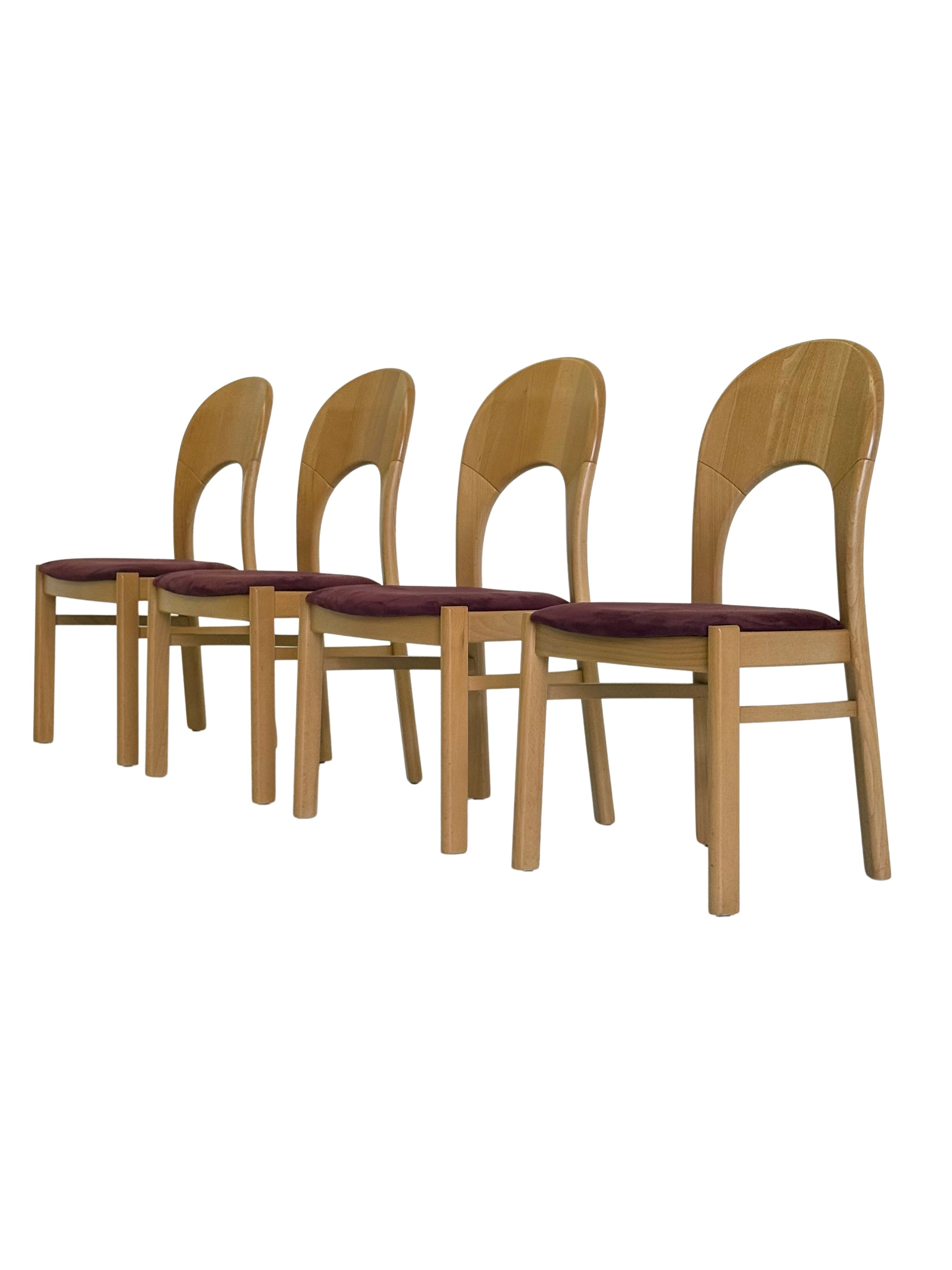 Set_of_4_Morten_Chairs_by_Niels_Koefoed_Denmark