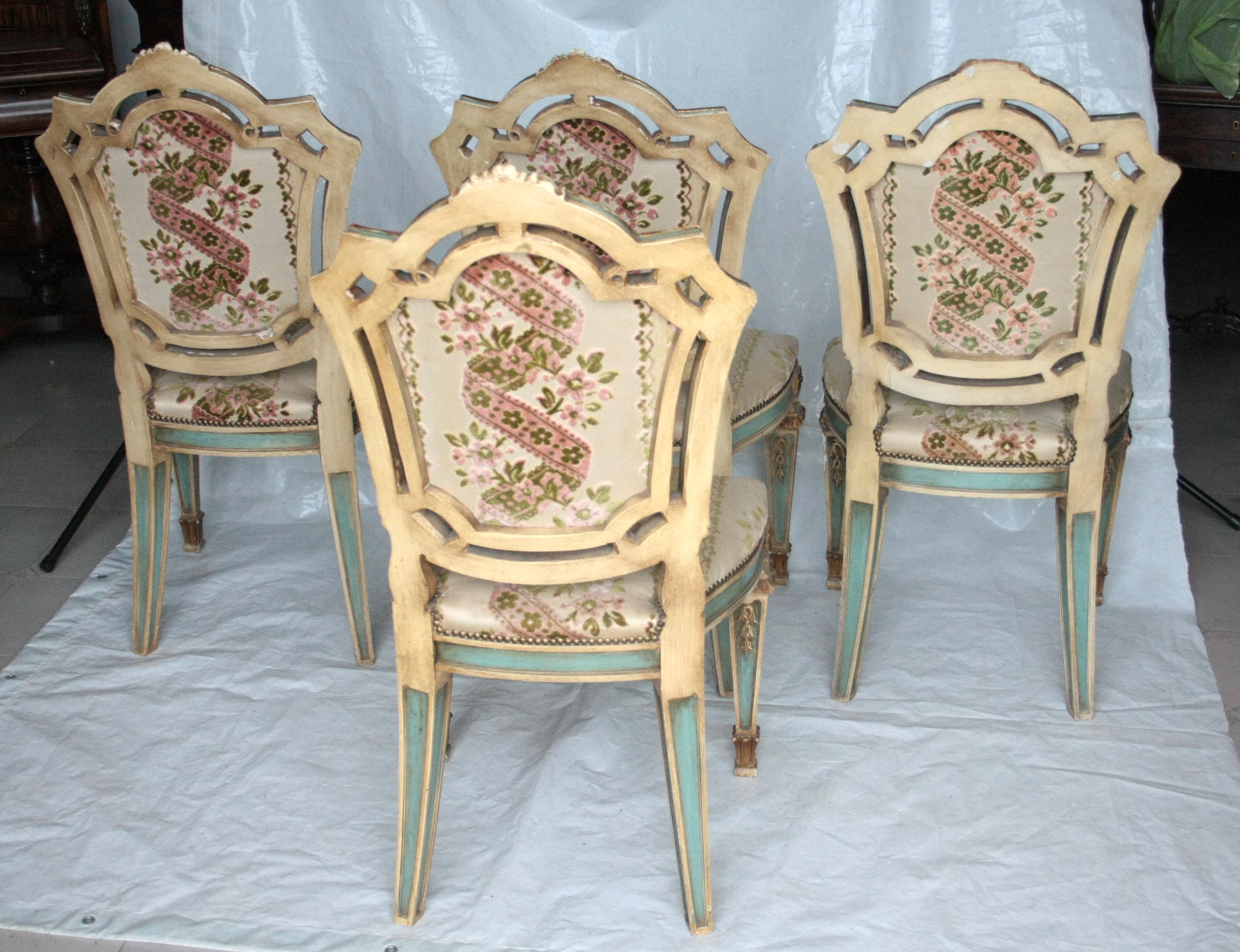 Set_of_4_Napoleon_III_Style_Chairs,_Second_Half_of_the_19th_Century,_France