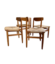 Set_of_4_Øresund_Model_537_Oak_and_Papercord_Dining_Chairs_by_Børge_Mogensen,_1950s