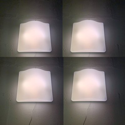 Set_of_4_Space_Age_Model_5359_Wavy_Wall_Lamps_from_iGuzzini,_1975