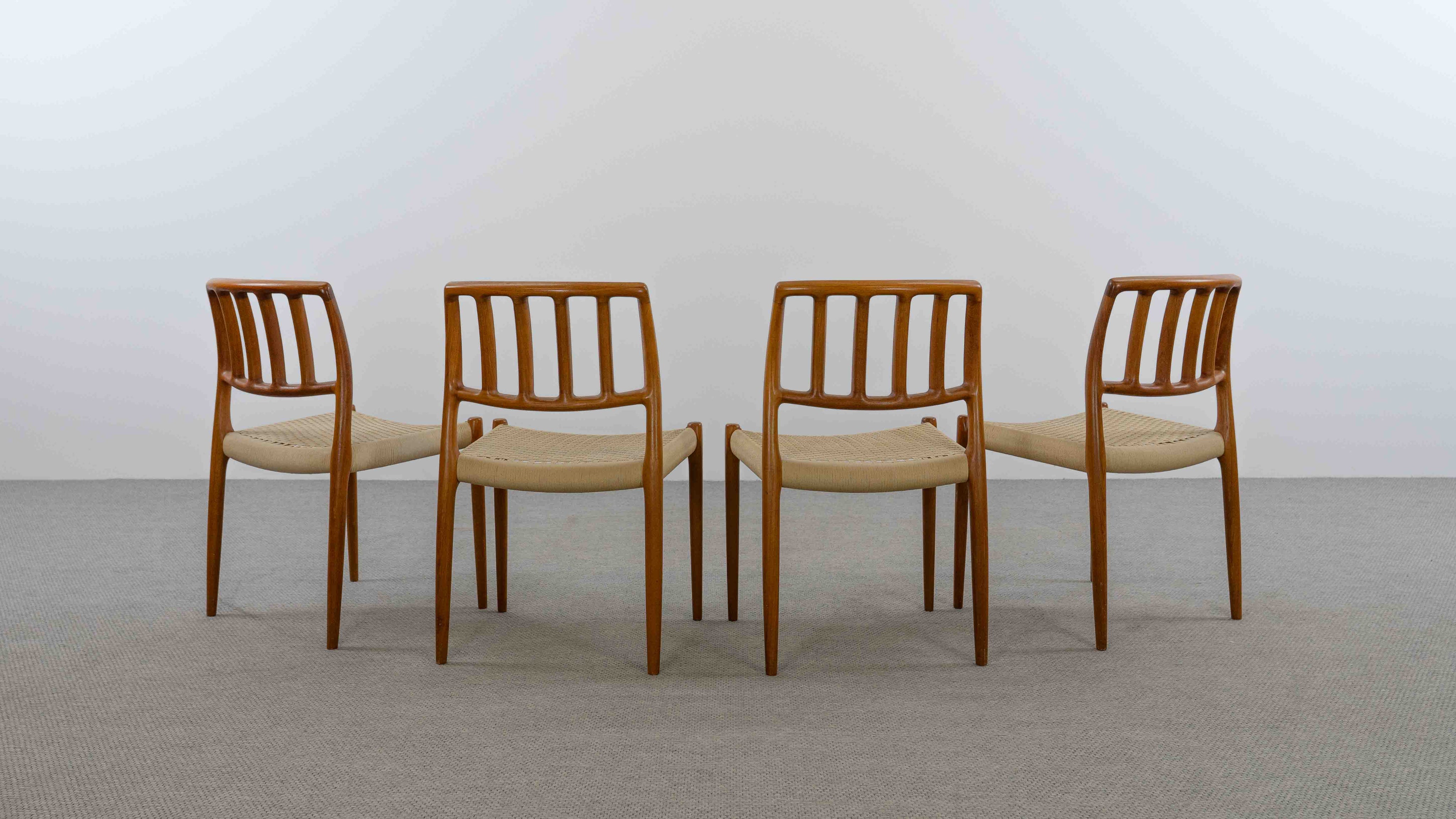 Set_of_4_Model_83_Teak_Dining_Chairs_by_Niels_Otto_Møller_for_J.L._Møllers