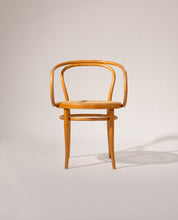 Set_of_4_Thonet_chairs_Model_209_by_Ligna_from_1960