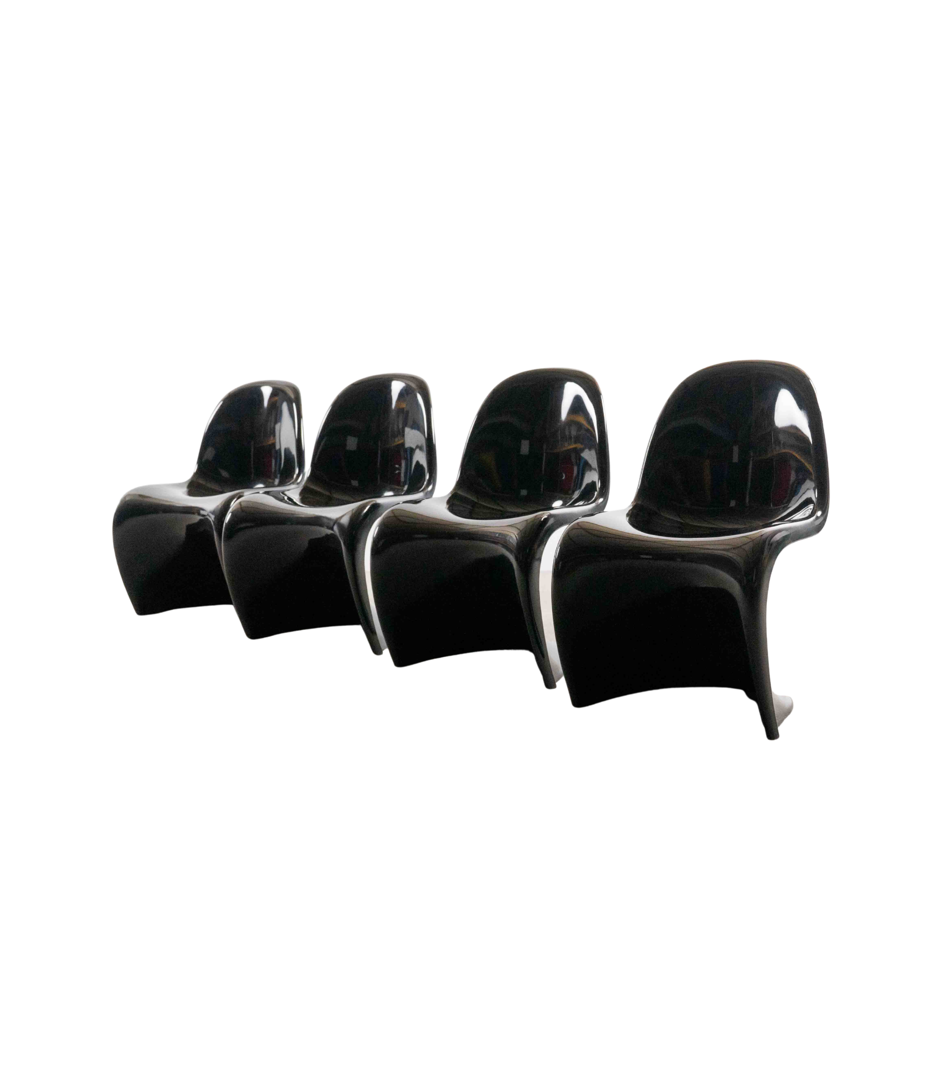 Set_of_4_Verner_Panton_Chairs_for_Herman_Miller,_1971