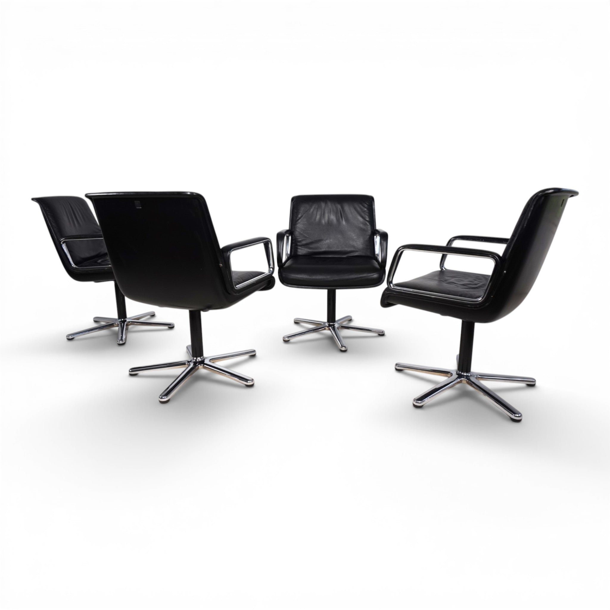 Set_of_4_Wilkhahn_Delta_Swivel_Chairs_in_Black_Leather,_Germany_1970s