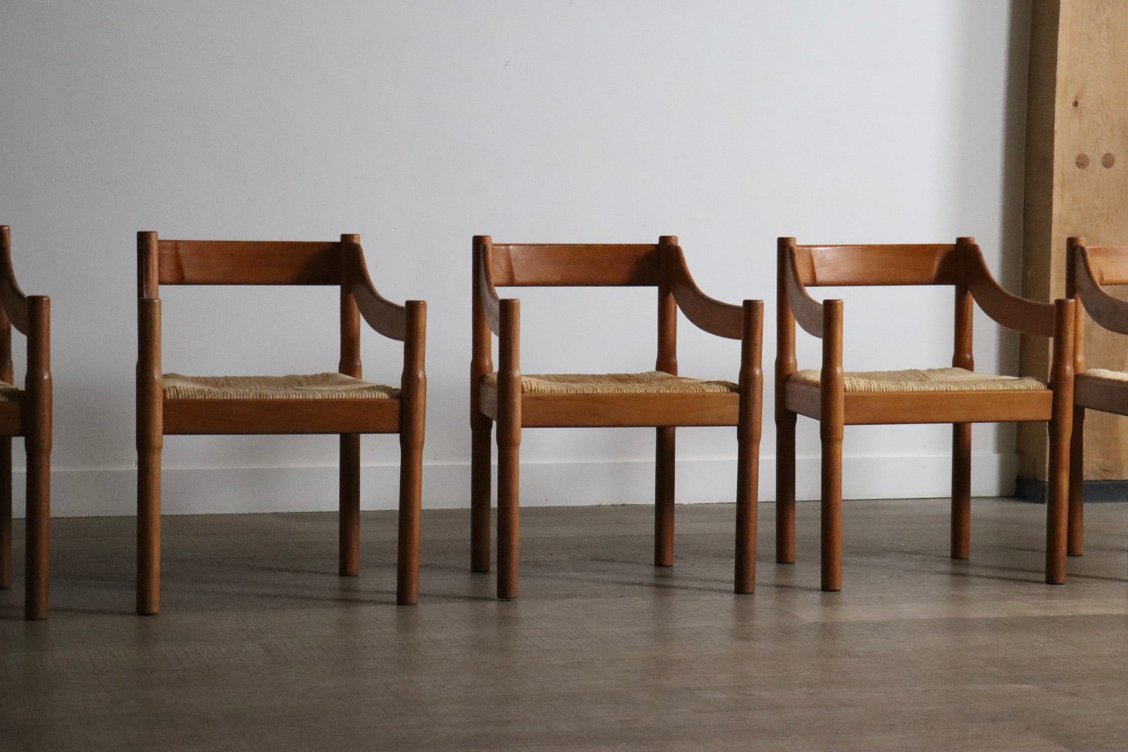 Set_of_5_carimate_chairs_by_Vico_Magistretti,_1960s