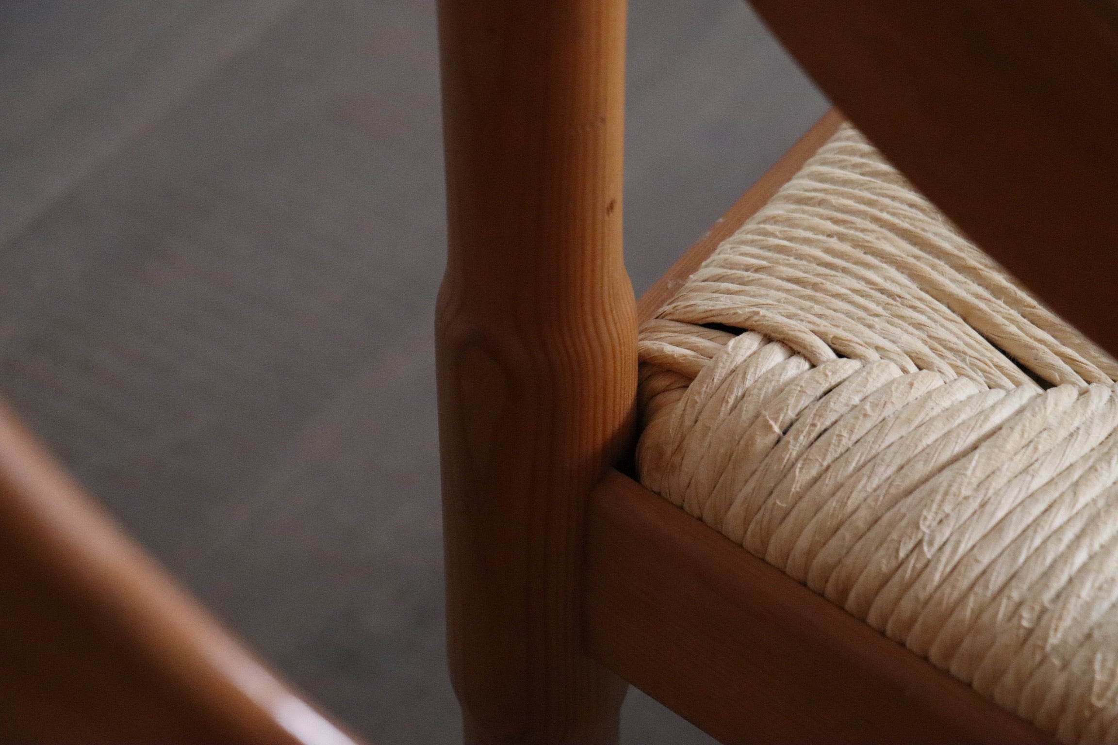 Set_of_5_carimate_chairs_by_Vico_Magistretti,_1960s