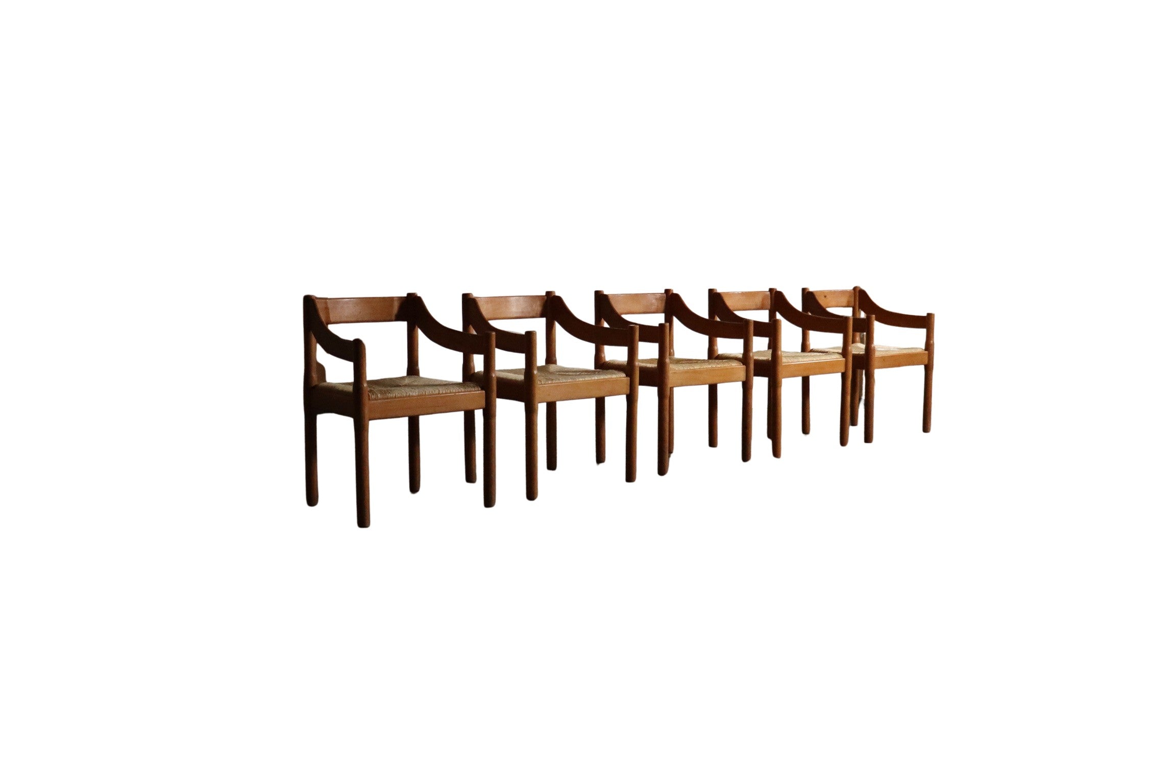 Set_of_5_carimate_chairs_by_Vico_Magistretti,_1960s