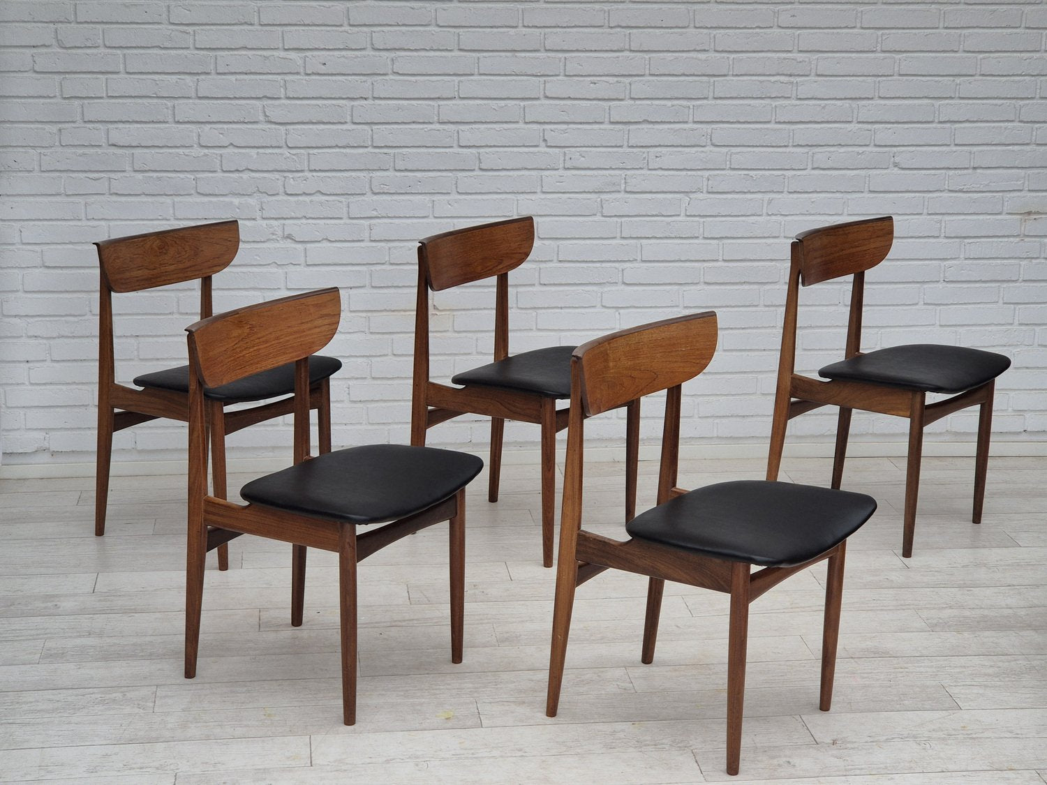 Set_of_5_Danish_Dining_Chairs,_Teak_&_Reupholstered_Leather,_1960s_Denmark