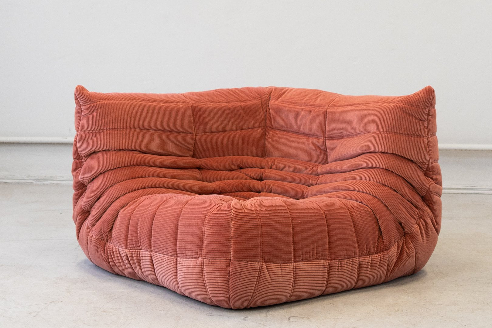 Set_of_5_Togo_Living_Room_Sofas_in_Coral_Curduroy_by_Michel_Ducaroy_for_Ligne_Roset,_1981